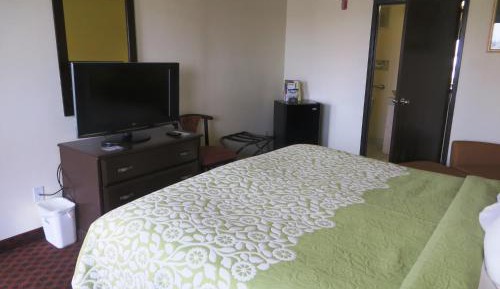 King Room - Non-Smoking