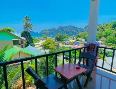 Double Room with Balcony and Sea View