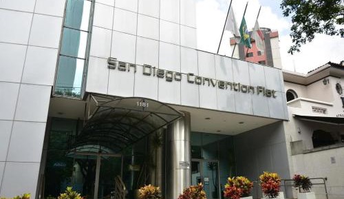 Apartment with Balcony