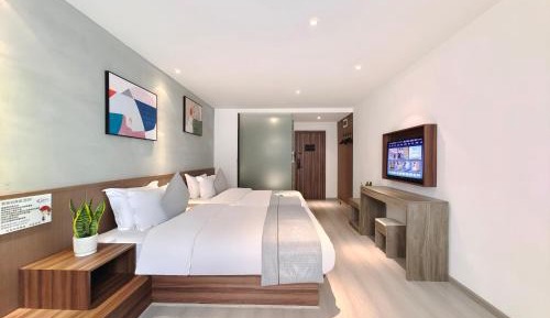 Standard Twin Room