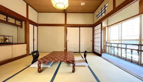 Japanese-Style Twin Room