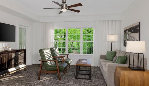 Two-Bedroom Villa with Two King Beds, Two Sofa Beds and Balcony