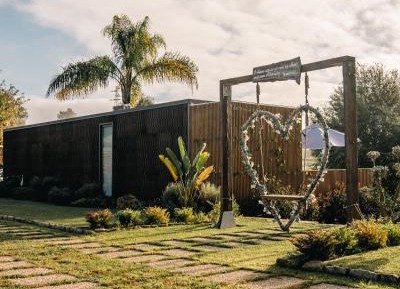 Bungalow with private swimming pool and jacuzzi