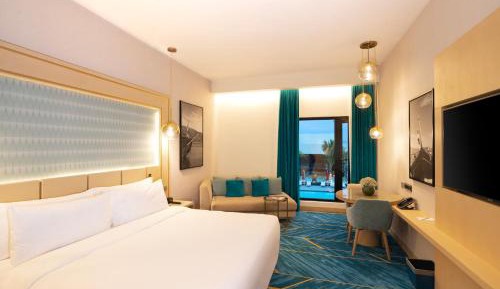 Superior Double or Twin Room with Pool View
