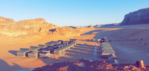 Deluxe Double Room (2 Adults + 1 Child)