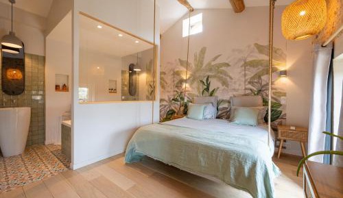 Double Room with Spa Bath