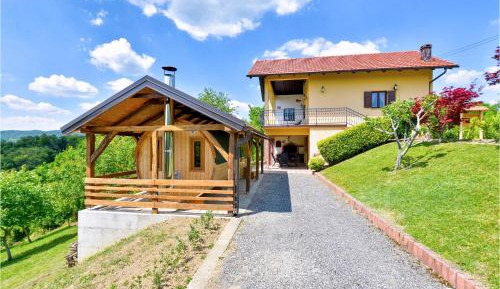 Two-Bedroom Holiday Home
