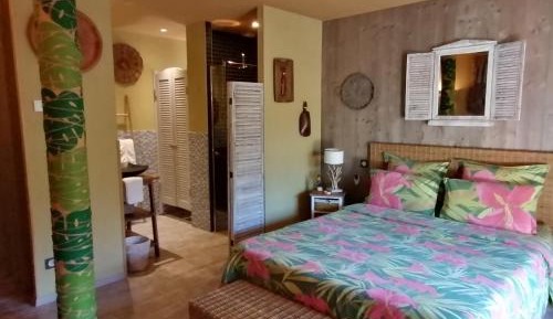 Triple Room with Garden View