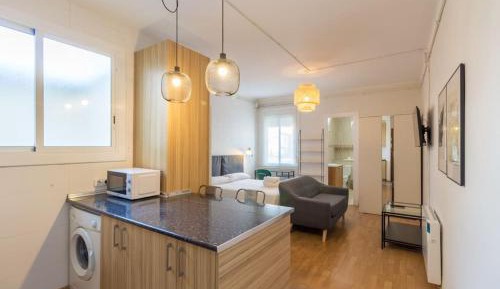 One-Bedroom Apartment