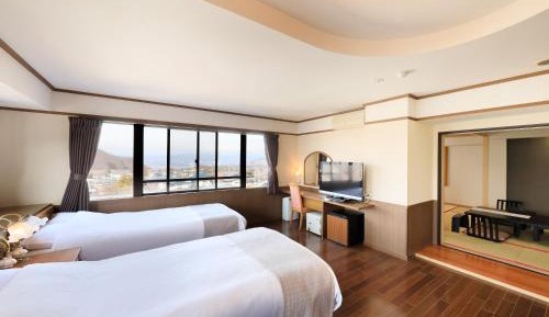 Suite with Spa Bath