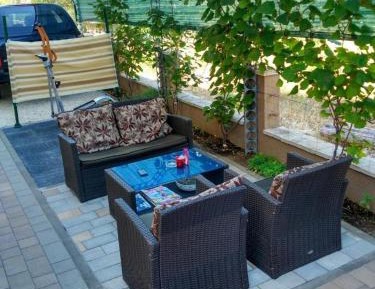 Studio Apartment with Balcony