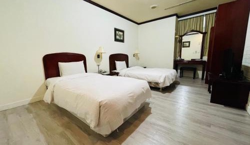 Twin Room with Parking