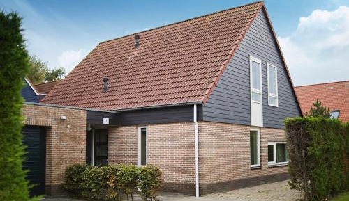 Five-Bedroom Holiday Home