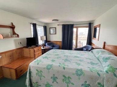 Queen Room with Balcony