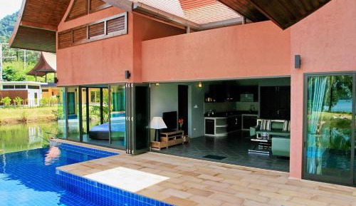 Deluxe Three-Bedroom Villa with Private Pool