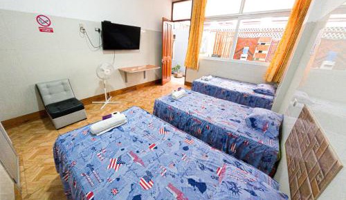 Triple Room with Private Bathroom