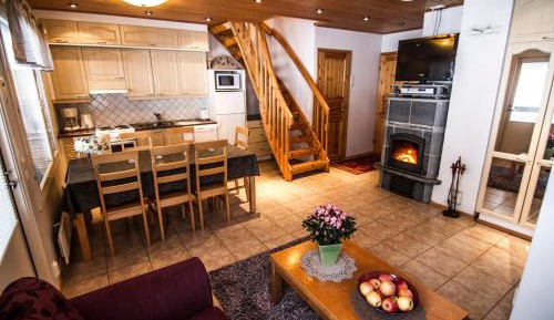 Three-Bedroom Apartment - Split Level