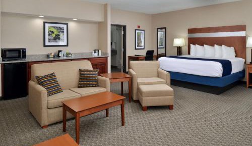 King Room with Sofa Bed and Jetted Tub