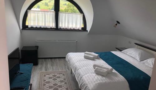 Double Room with Private Bathroom