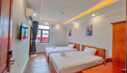 Twin Room with Mountain View