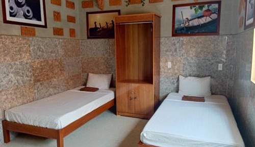 Twin Room with Private Bathroom