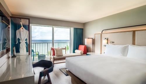 Premium King Room with Ocean View