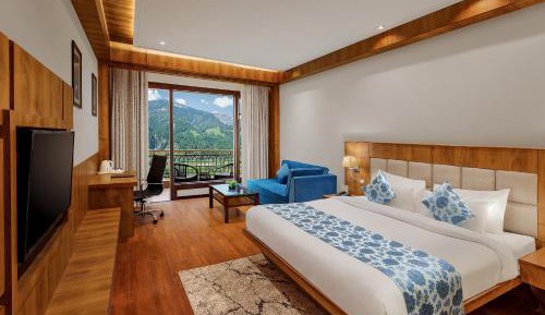 Premier Valley View Room with Balcony