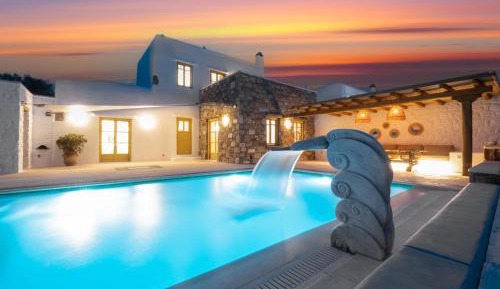 Villa with Private Pool