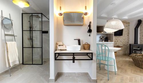 King Room with Mountain View