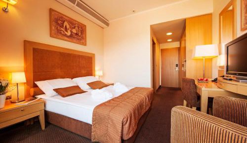 Economy Double Room with Balcony