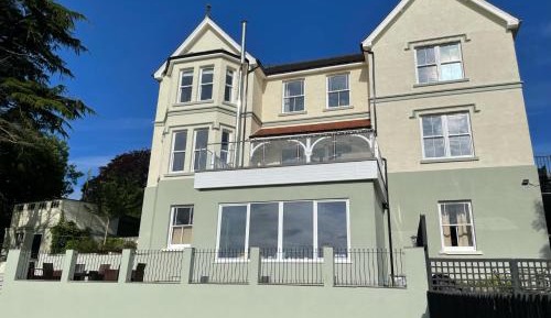 Six-Bedroom House