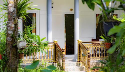 Double Room with Pool View
