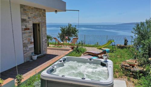 Two-Bedroom Holiday Home