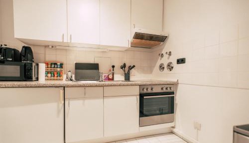 Large Two-Bedroom Apartment "Big Relaxing"