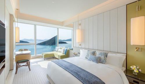 Oceanfront King Room