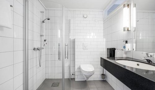Compact Double