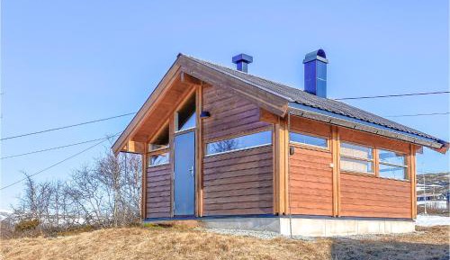 One-Bedroom Holiday Home