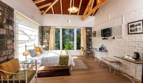 Superior Double or Twin Room with Mountain View