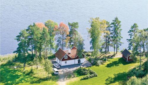 Four-Bedroom Holiday Home