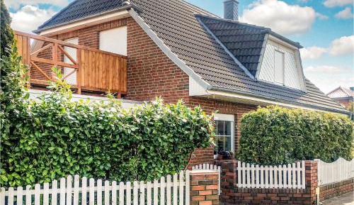 Four-Bedroom Holiday Home