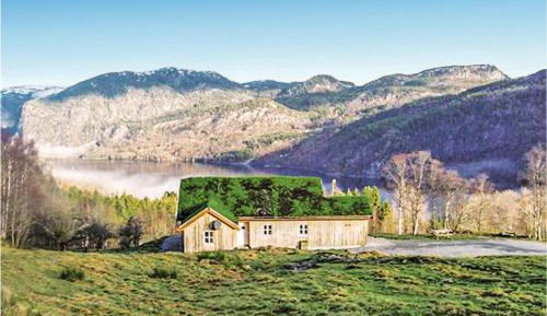 Four-Bedroom Holiday Home