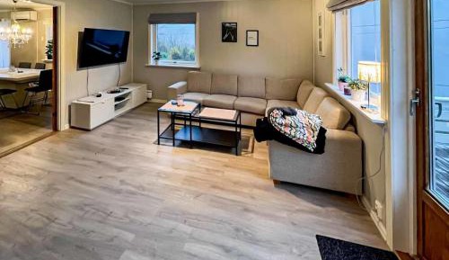 Five-Bedroom Holiday Home