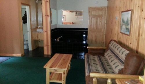 King Suite with Spa Bath