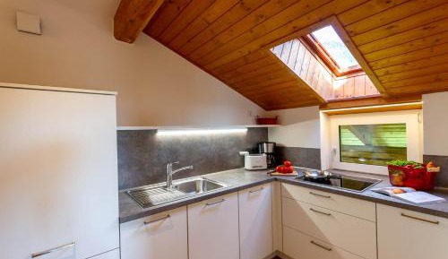 Superior One-Bedroom Apartment with Balcony