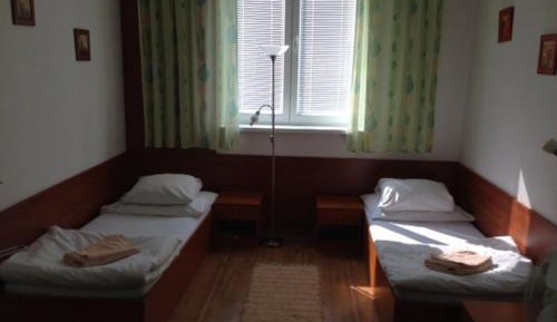 Standard Double or Twin Room (no pets)