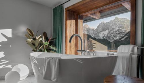 Suite with Balcony