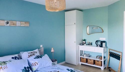 Queen Room with Garden View