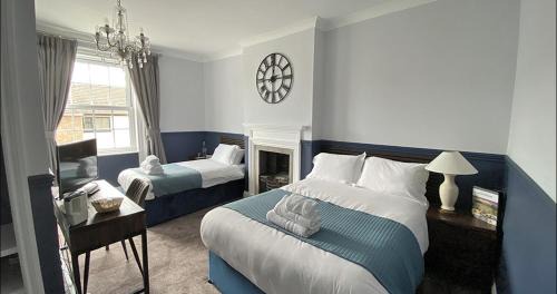 Superior Triple Room