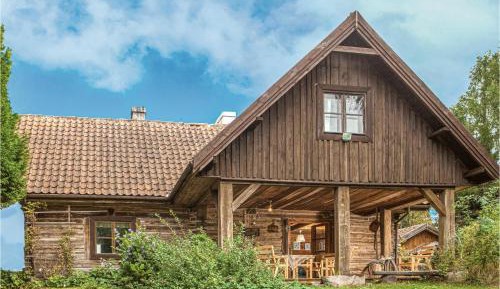 Four-Bedroom Holiday Home