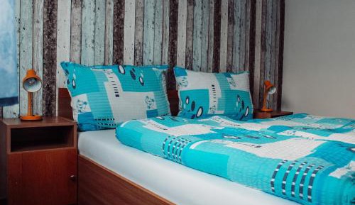 Deluxe Double Room with Extra Bed